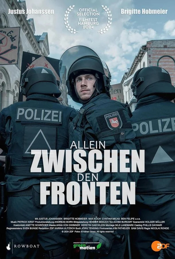 Смотреть Фильм Один между фронтами(2024) бесплатно